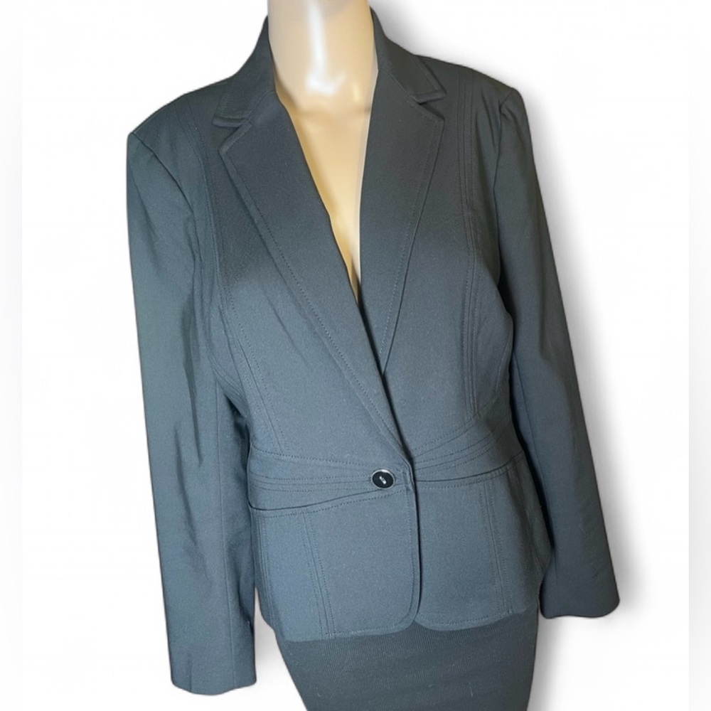 NY&Co 7th Ave Women’s Blazer Jacket  Size 8 Black Single Button